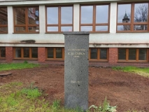 Obelisk Karla Matěje Čapka-Choda v Domažlicích