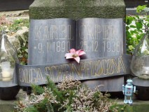 Hrob Karla Čapka 