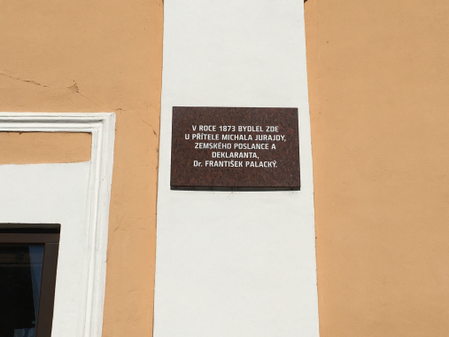 Pamětní deska Františka Palackého v Rožnově pod Radhoštěm 