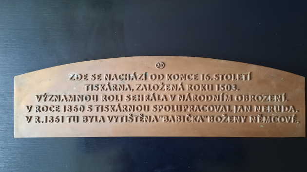 Pamětní deska v Litomyšli – tisk Babičky