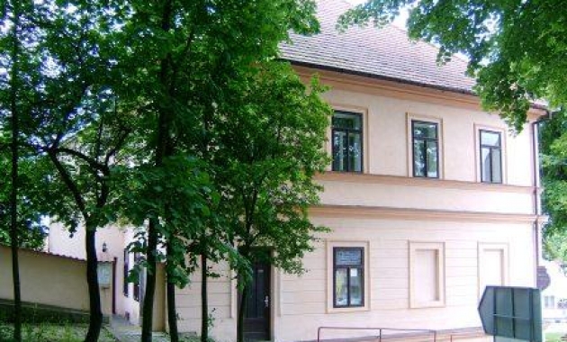 Pamětní síň rodáků a přátel Rožďalovic – expozice Stanislava Vodičky 