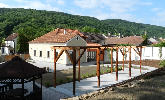 Spolkové a informační centrum Hýskov – Pamětní síň Františka Nepila 