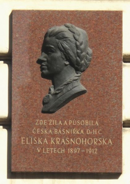 Pamětní deska Elišky Krásnohorské v Praze v Resslově ulici
