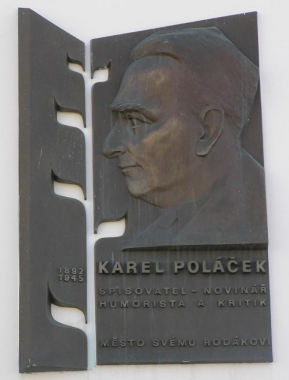 Pamětní deska Karla Poláčka v  Rychnově nad Kněžnou