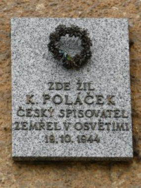Pamětní deska Karla Poláčka v Praze na Smíchově