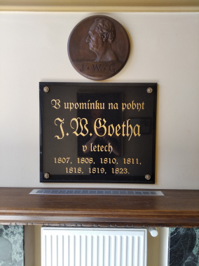 Pamětní desky Johanna Wolfganga von Goetha v Lokti (interiér hotelu Bílý kůň)