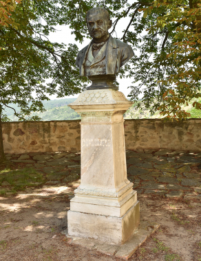 Busta Charlese Sealsfielda ve Znojmě – Znojemský hrad