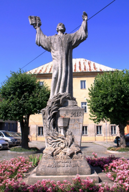 Socha Mistra  Jana Husa v Ledči nad Sázavou