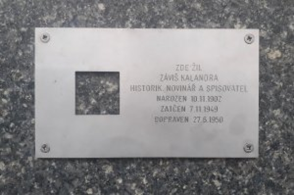 Pamětní deska Záviše Kalandry v Praze