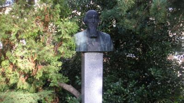 Busta Jana Amose Komenského v Žeravicích