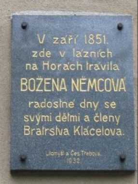 Pamětní deska Boženy Němcové v Horách u České Třebové