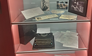 Expozice Petra Kabeše v Pardubicích