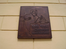 Pamětní deska Karla Krause v Jičíně  