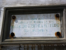 Pamětní deska Magdaleny Dobromily Rettigové ve Všeradicích na zámku