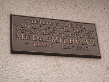 Pamětní deska Emila Holuba v Pátku nad Ohří