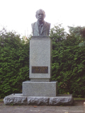 Pomník Josefa Pekaře v Turnově